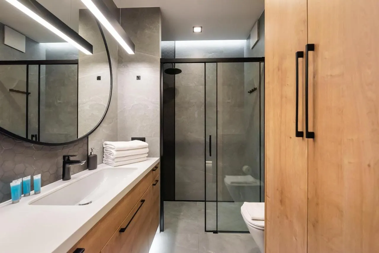 Zoliborz Obsidian Apartment Warsaw 0*,  Poland